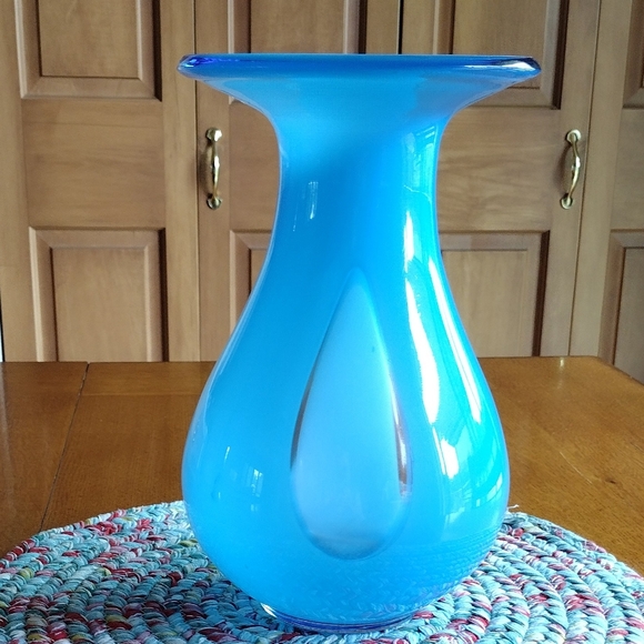 Art Glass Sky Blue Vase Peek a Boo Style by Gorgeous Designs China - Picture 4 of 9